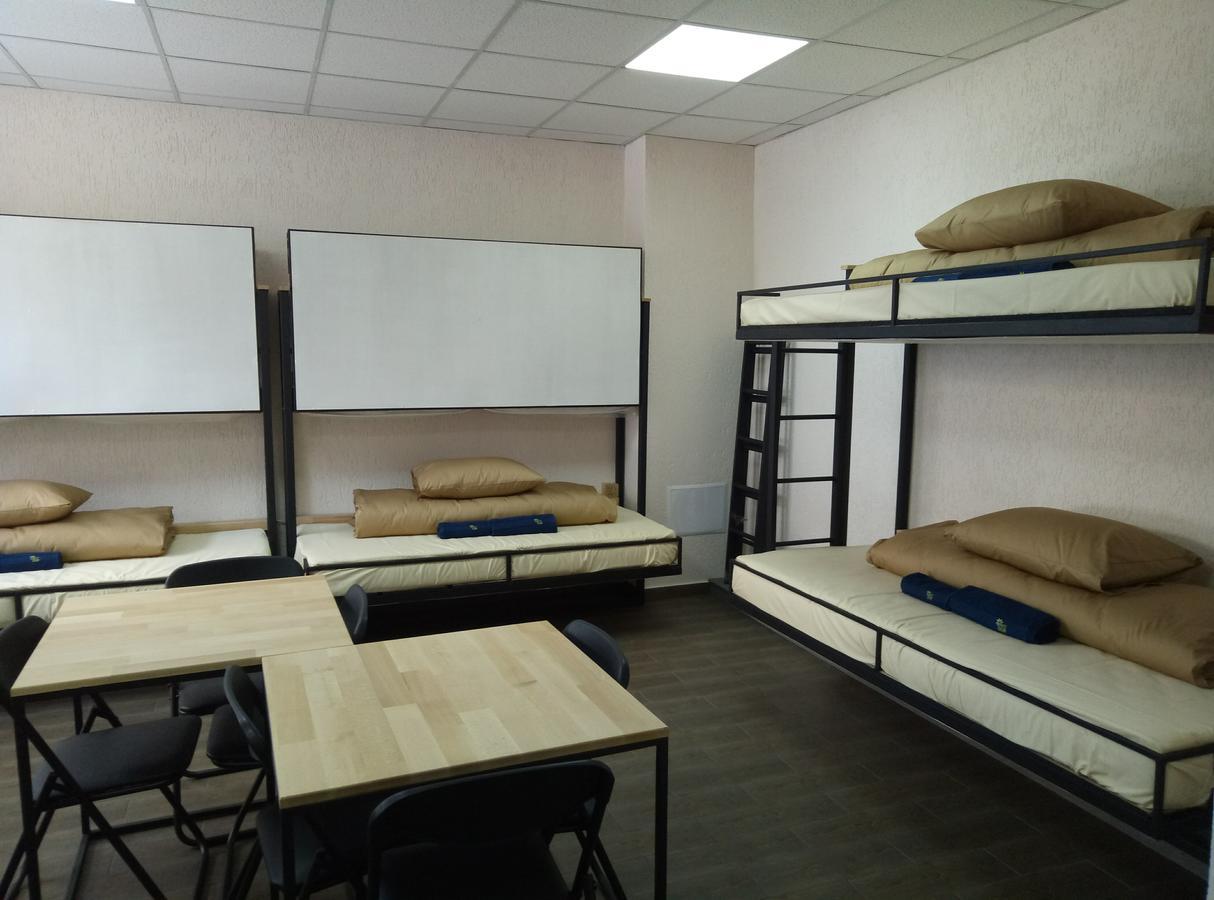 Hostel Svit Hub Кам'янець-Подільский Екстер'єр фото